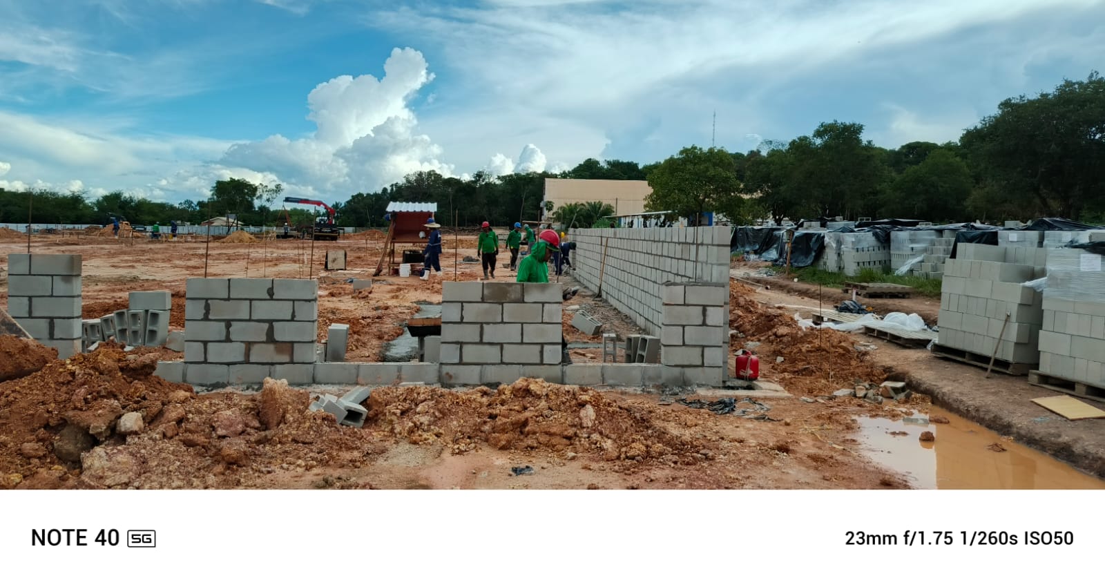 Levantamento de paredes externas